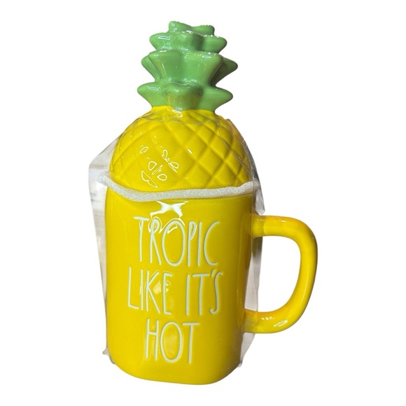 Rae Dunn Pineapple Mug with Lid - Tropic Like It’s Hot - Picture 1 of 3